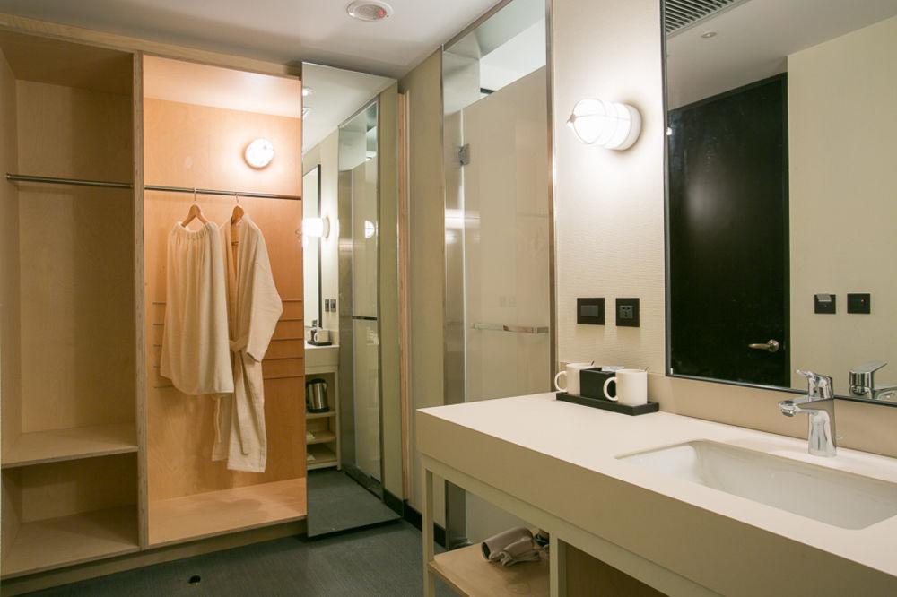 Amba Taipei Ximending Hotel Exterior photo