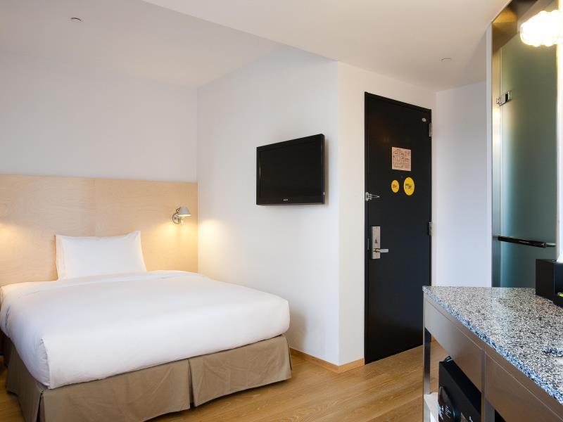 Amba Taipei Ximending Hotel Exterior photo