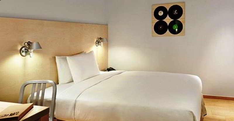 Amba Taipei Ximending Hotel Exterior photo